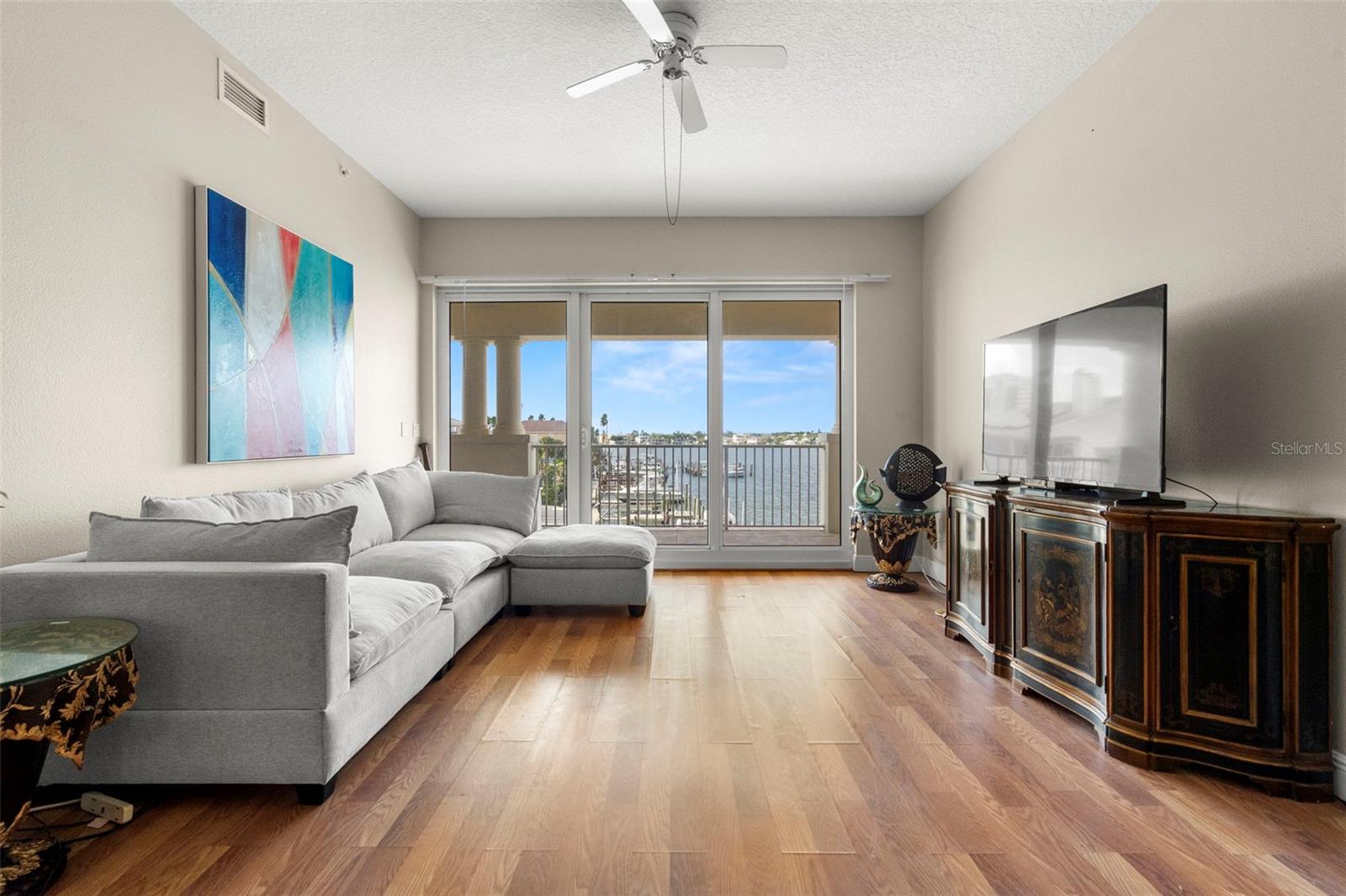 17715 GULF BLVD #302