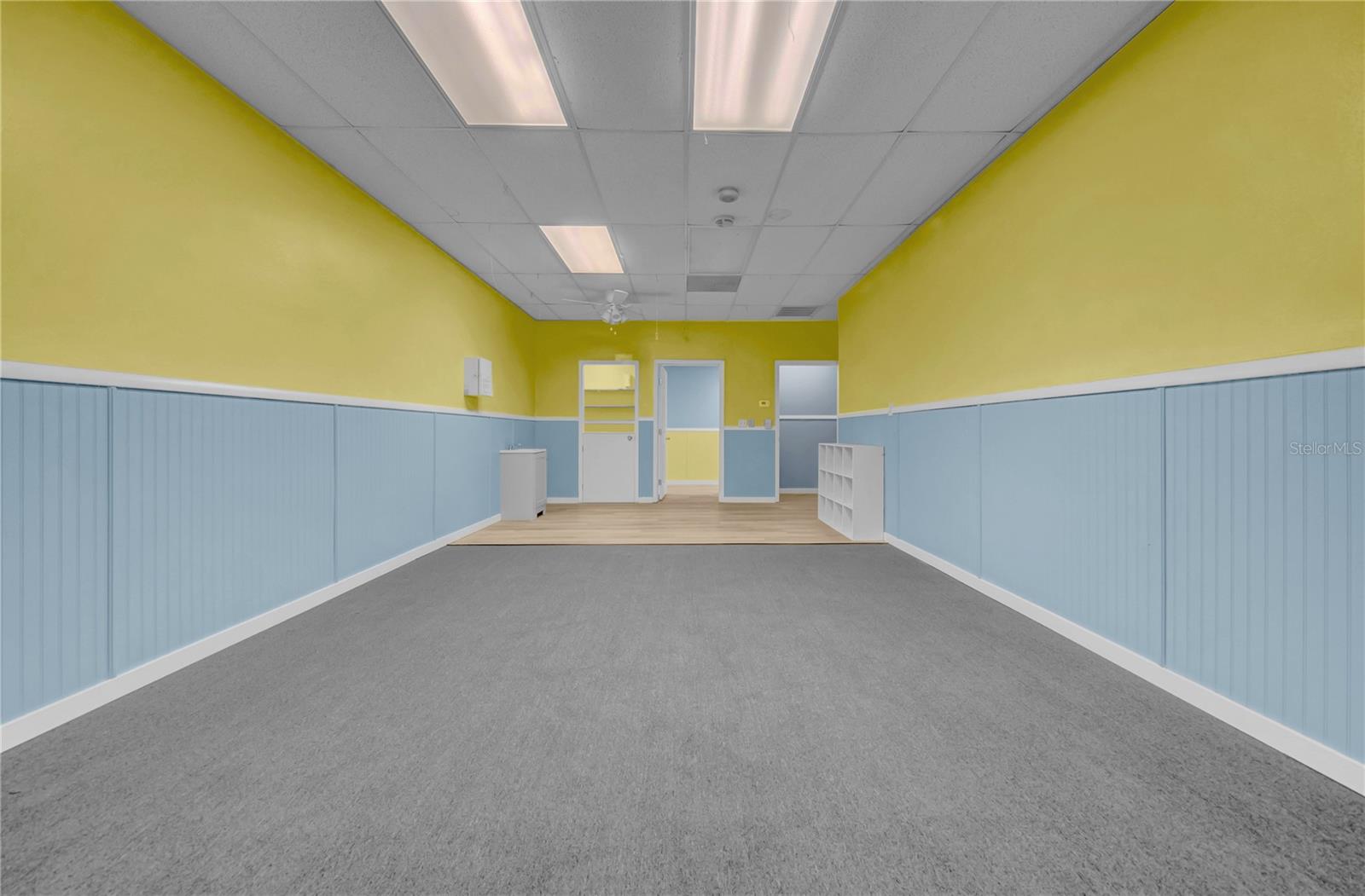 1419 SUNSET POINT RD