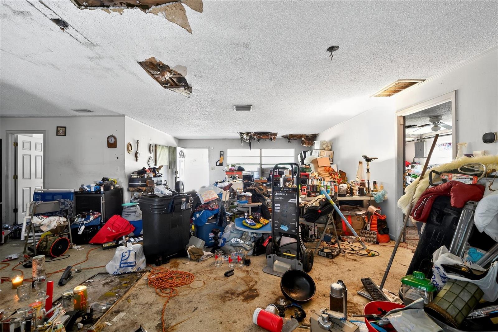 9632 W PLANTATION LN