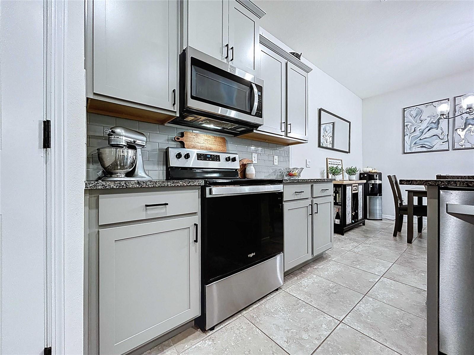 31130 MANGO FADE WAY