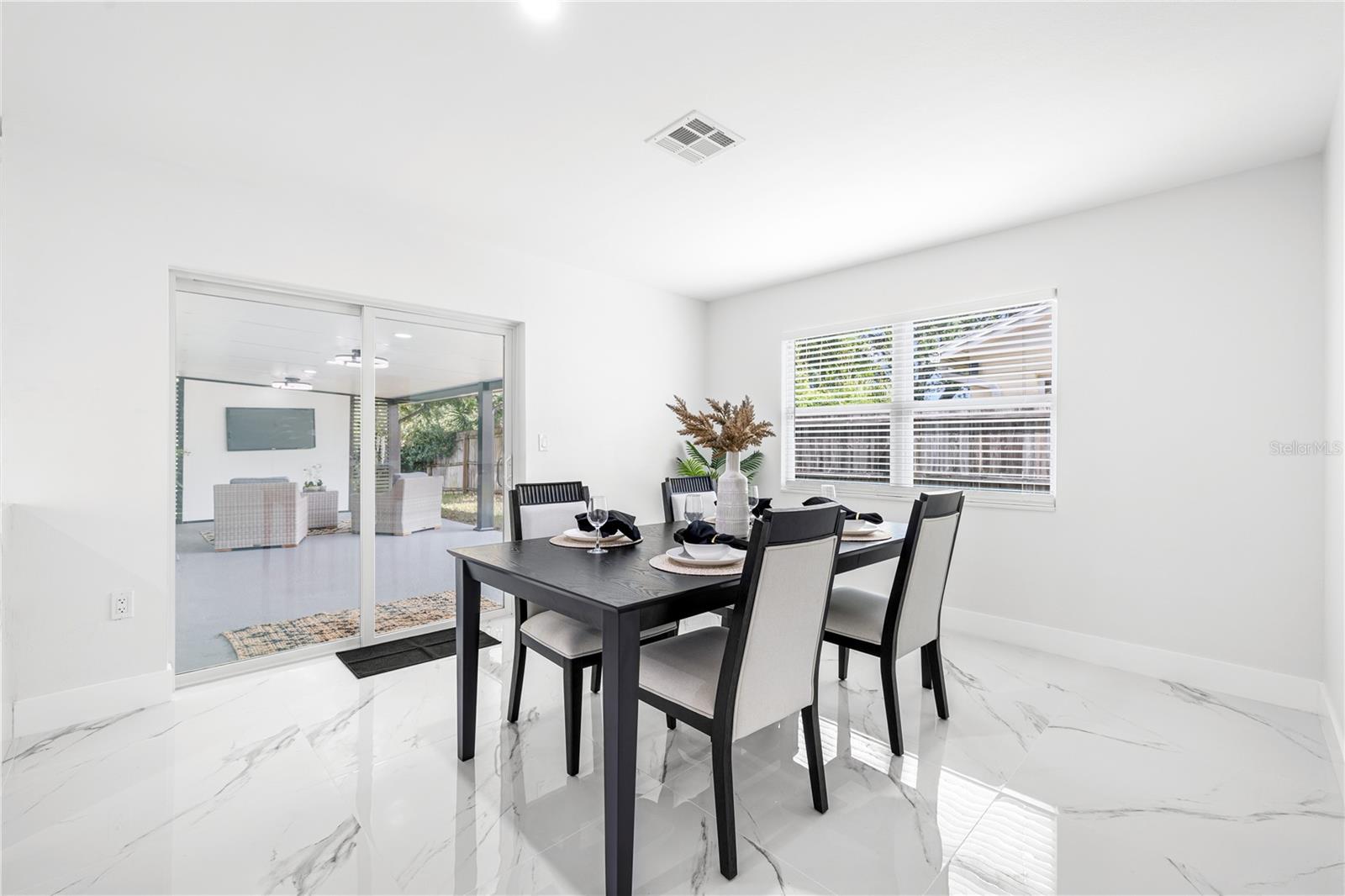 2376 CITRUS HILL RD