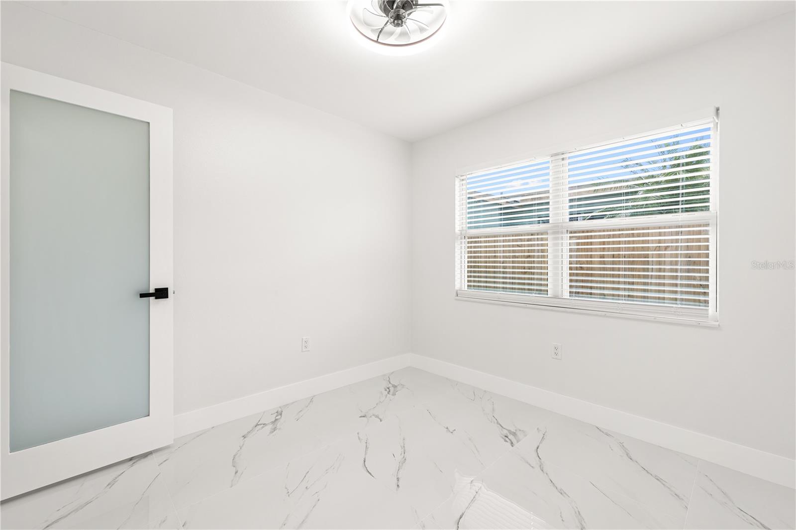 2376 CITRUS HILL RD