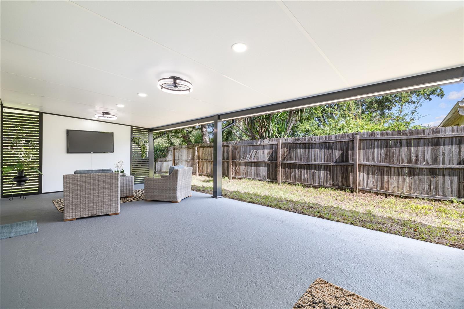 2376 CITRUS HILL RD