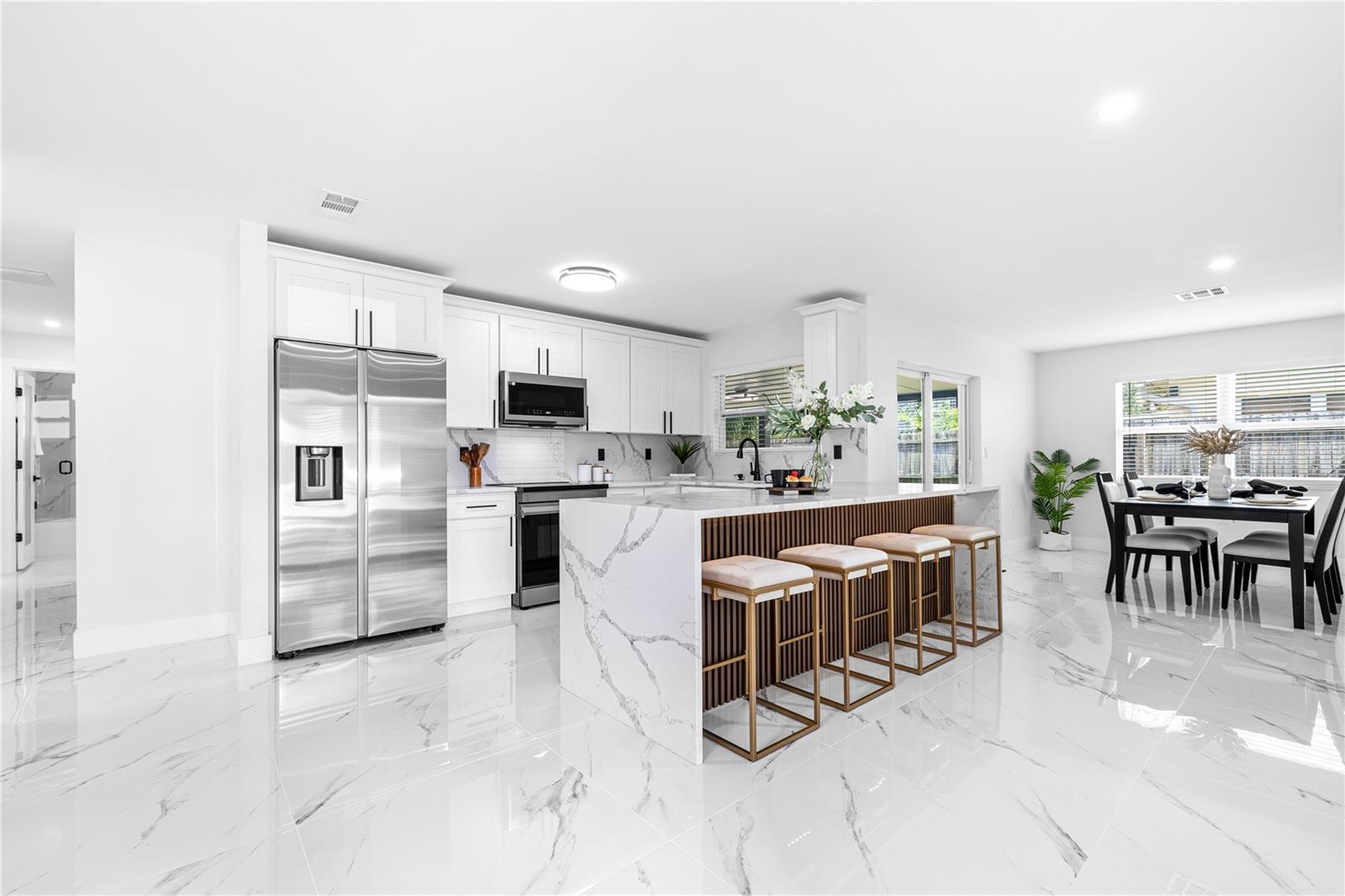 2376 CITRUS HILL RD