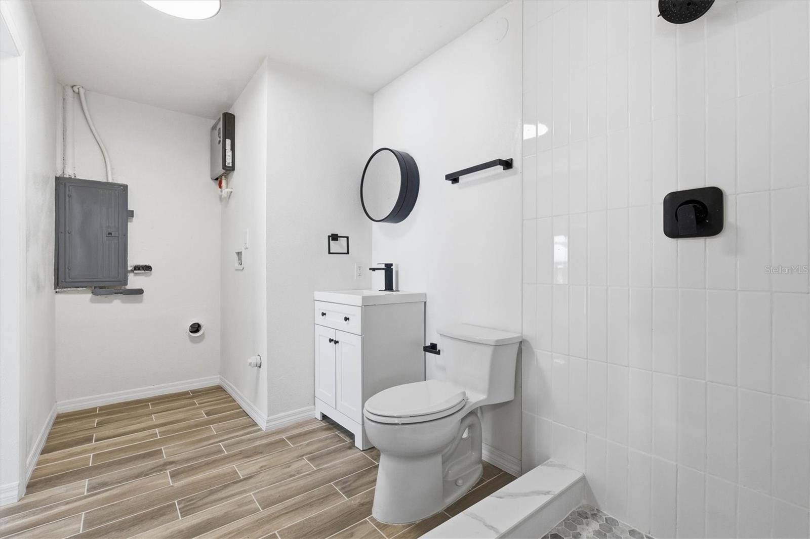 1734 MARYLAND AVE NE