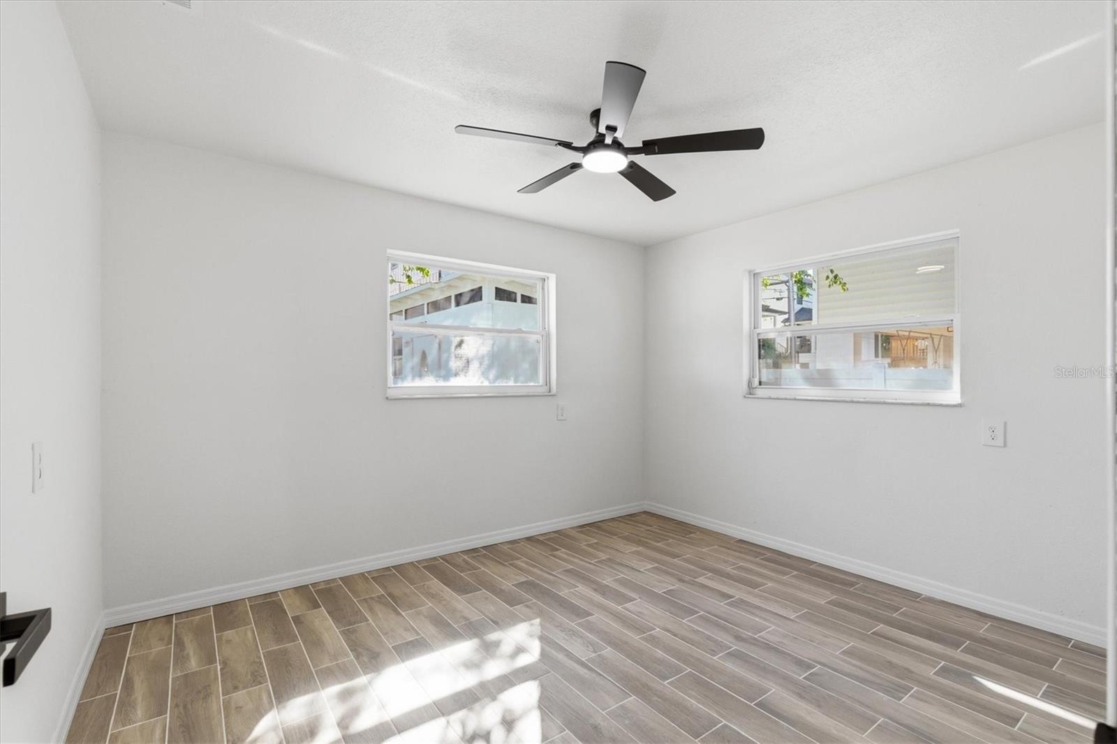 1734 MARYLAND AVE NE