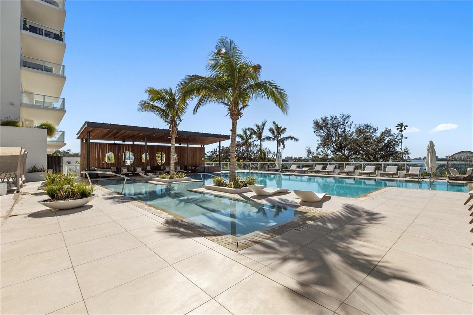 1020 SUNSET POINT RD #213