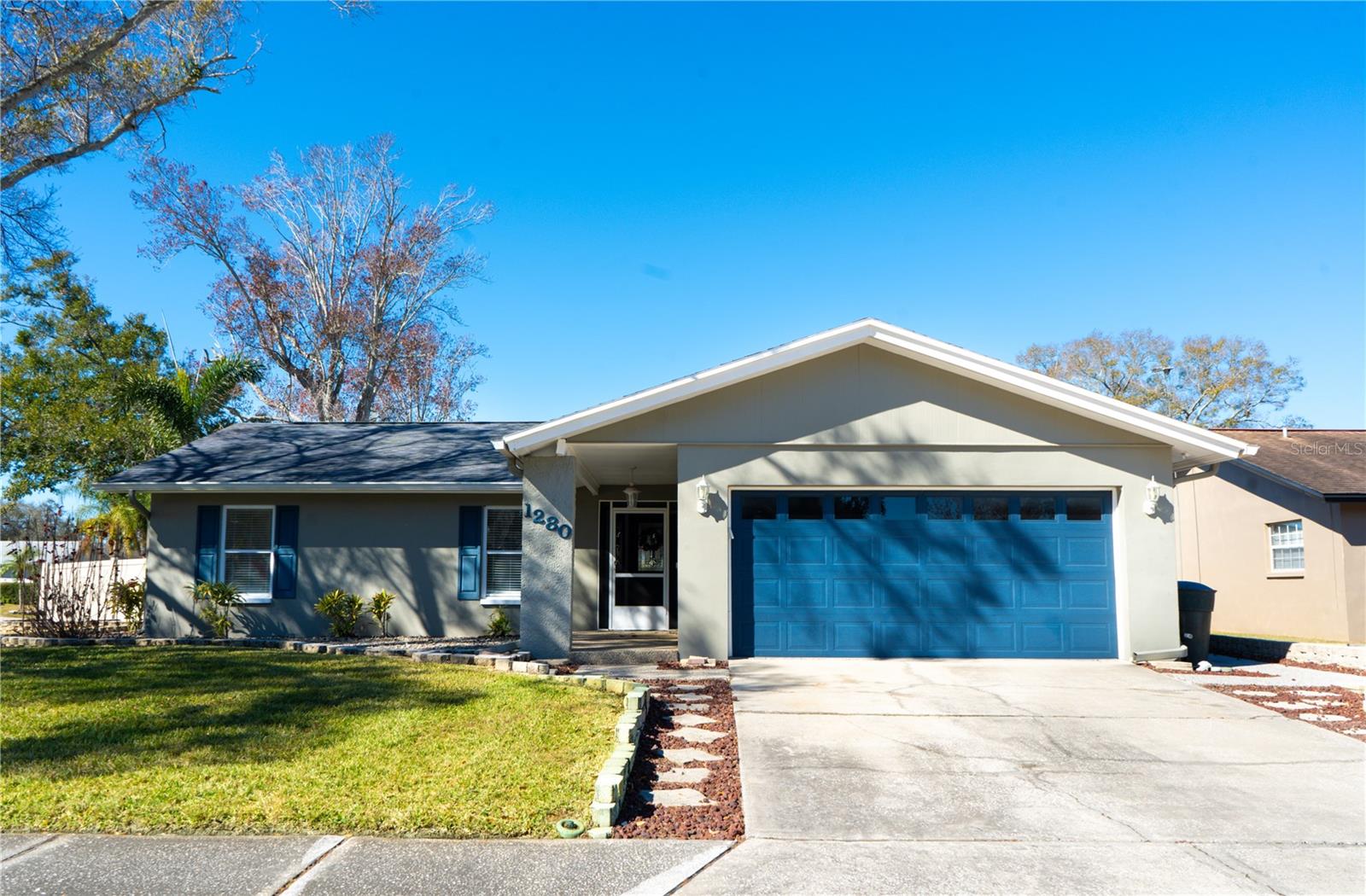 1280 GLENDALE DR