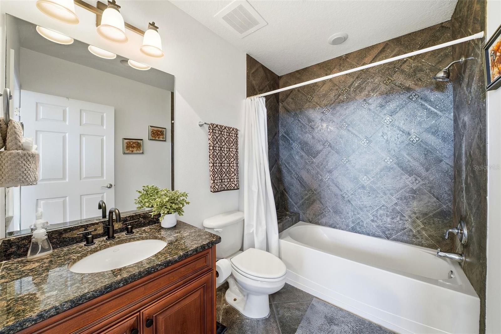 17735 GULF BLVD #405