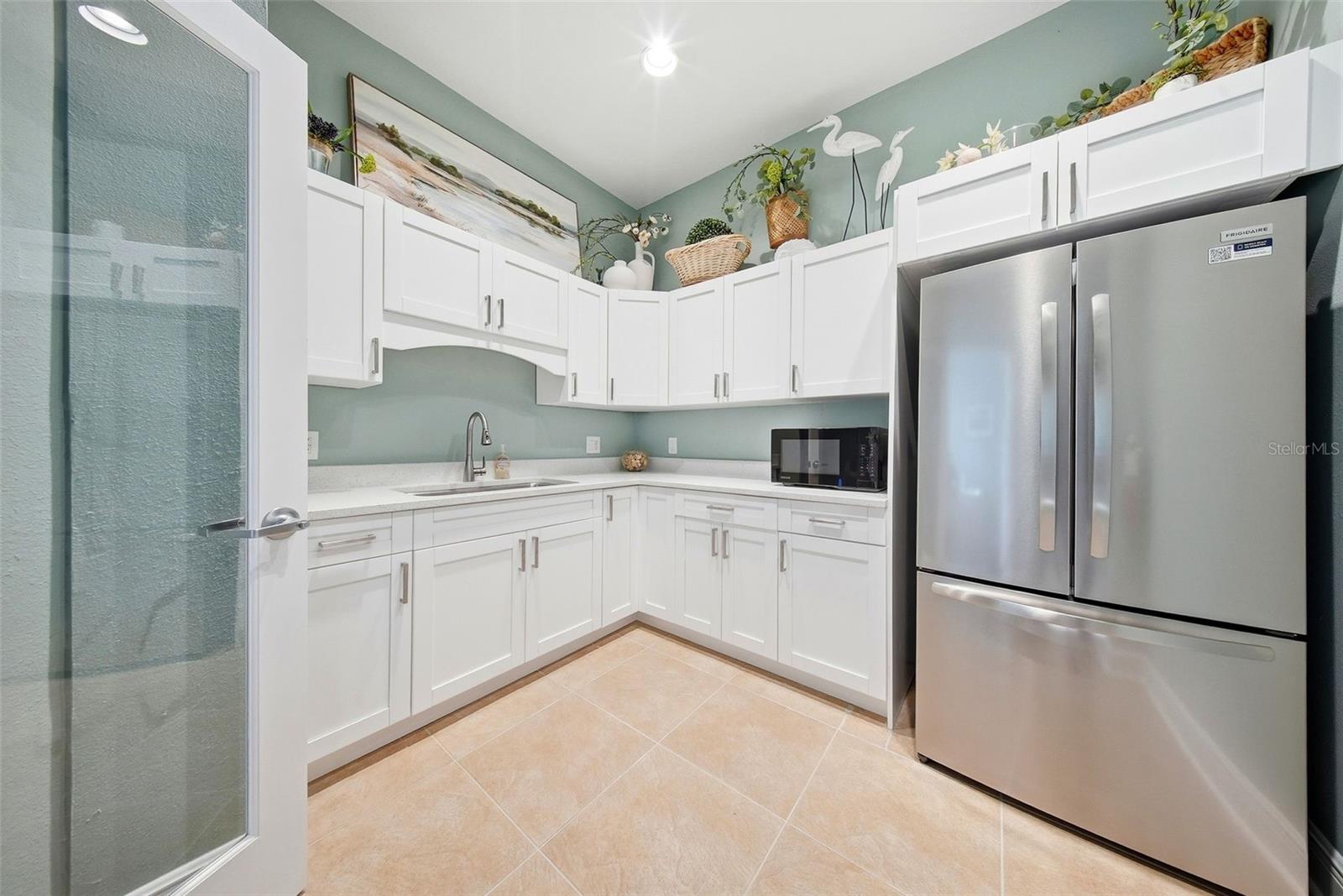 17735 GULF BLVD #405