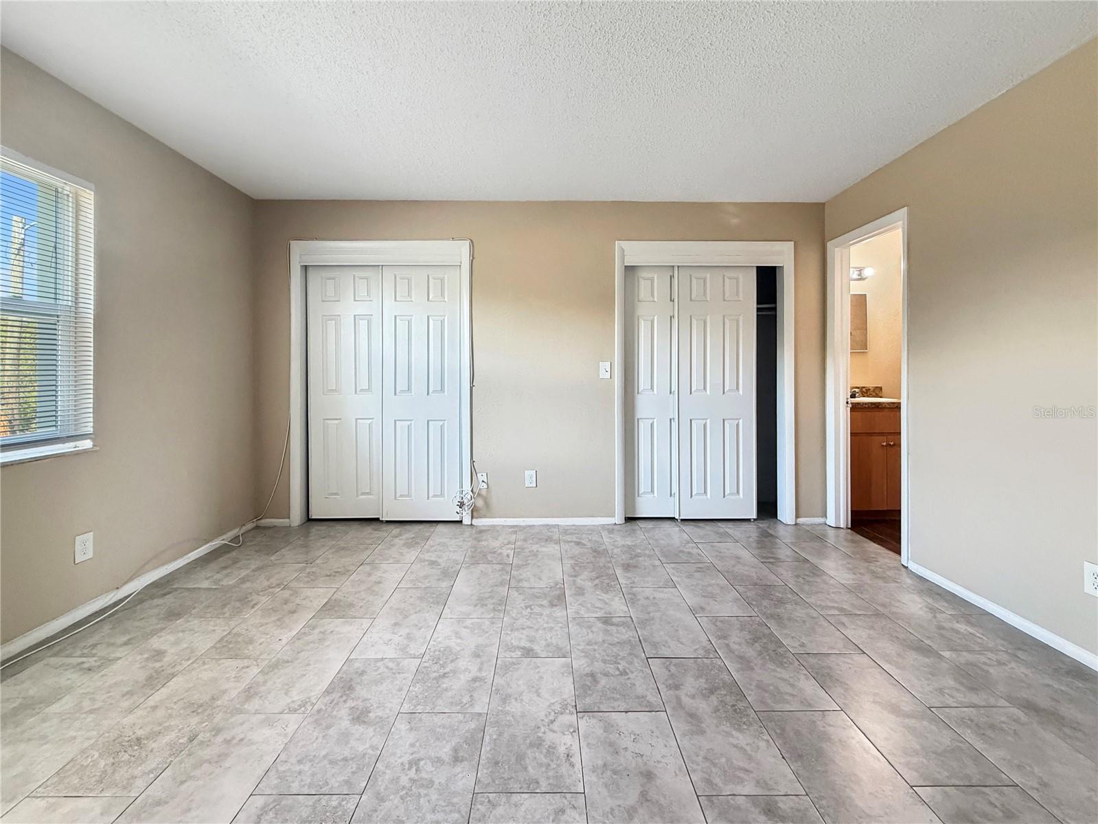 7210 N MANHATTAN AVE #2524