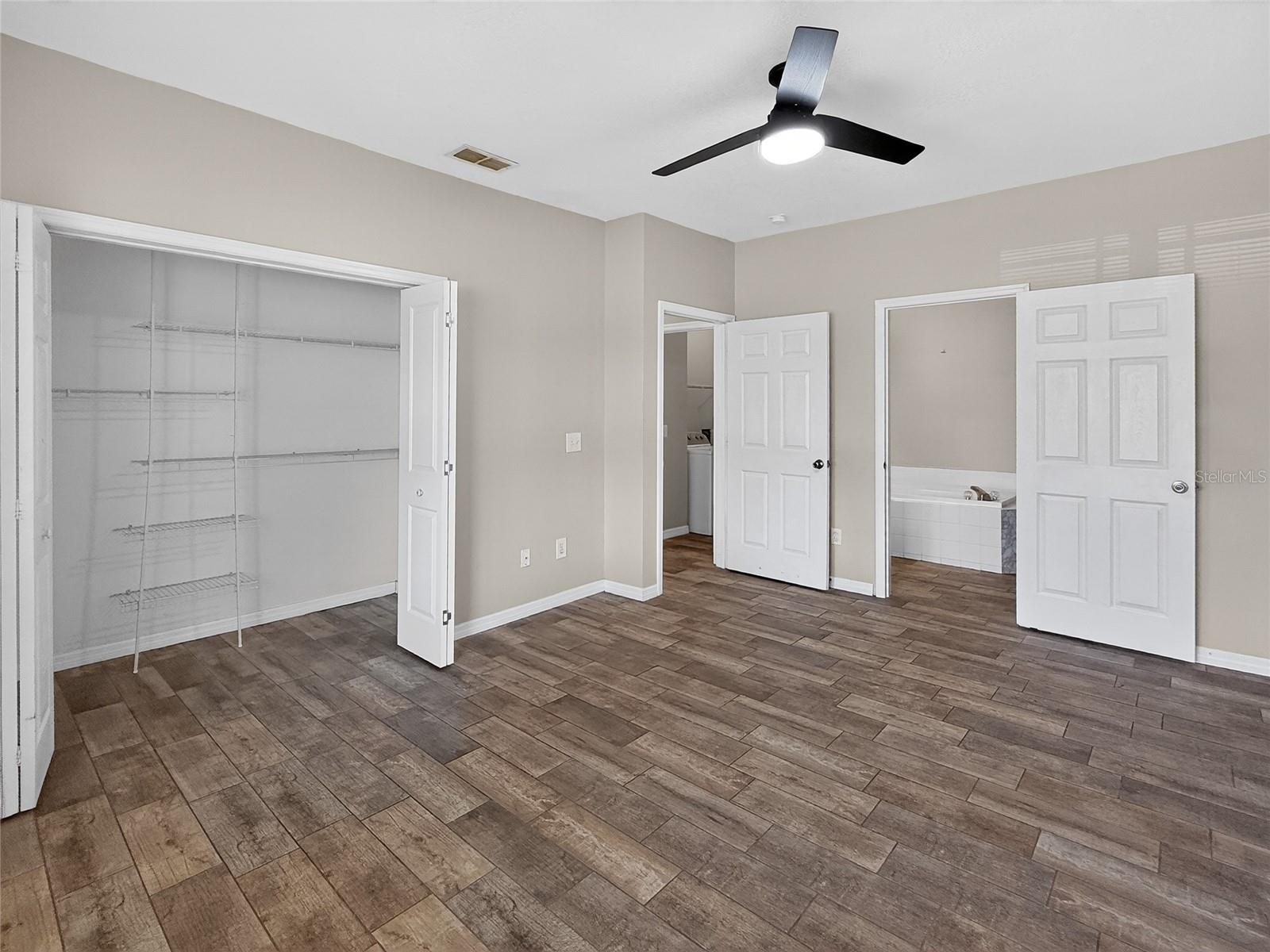 16305 ENCLAVE VILLAGE DR #102