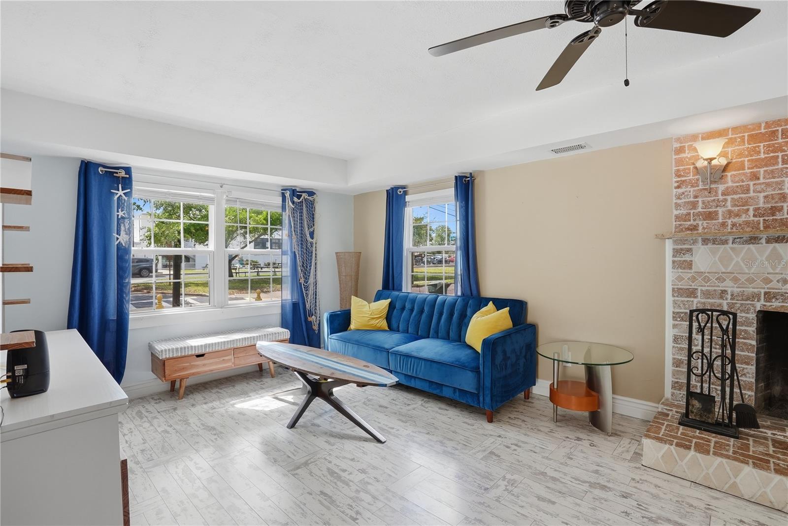 516 5TH AVE N