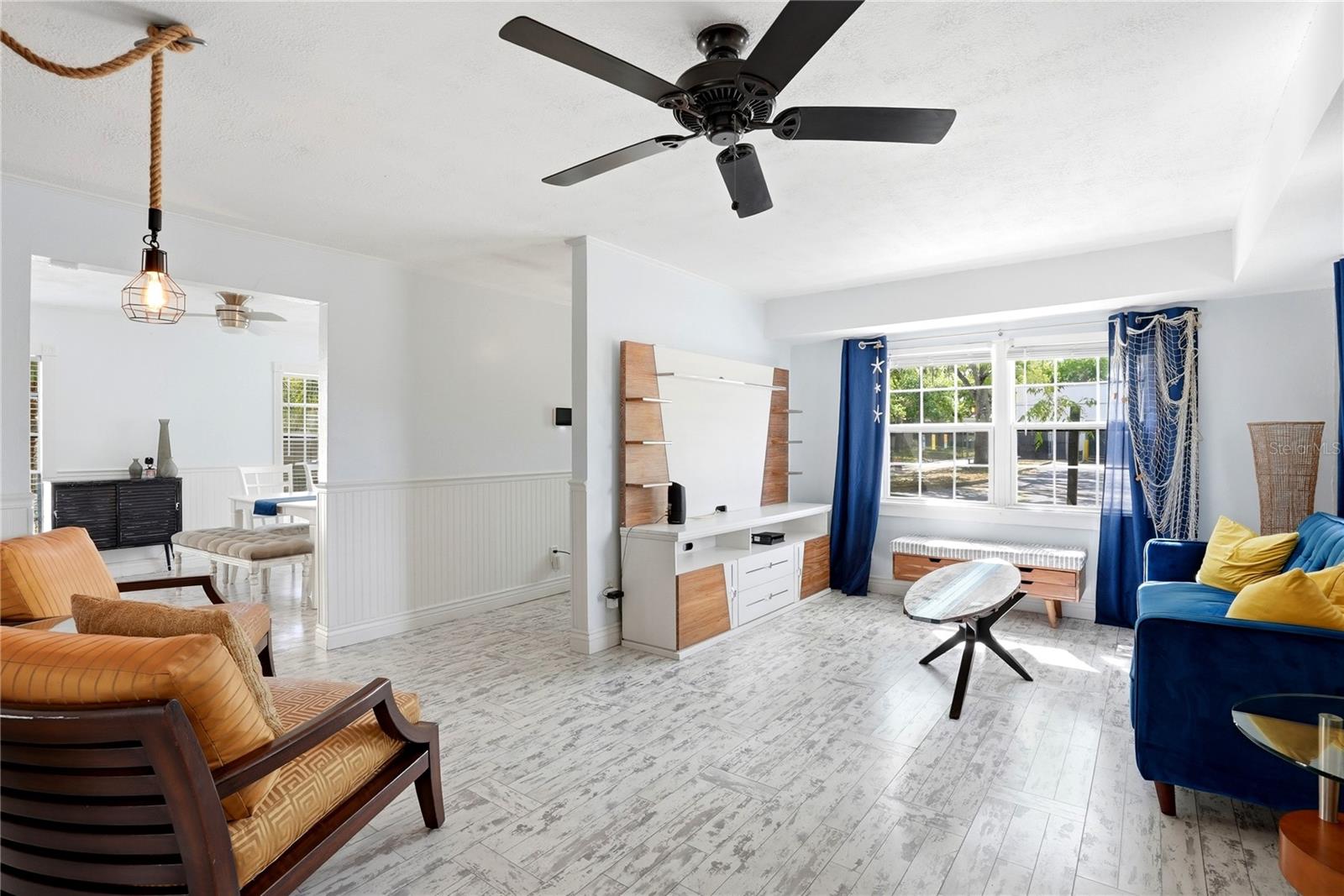 516 5TH AVE N