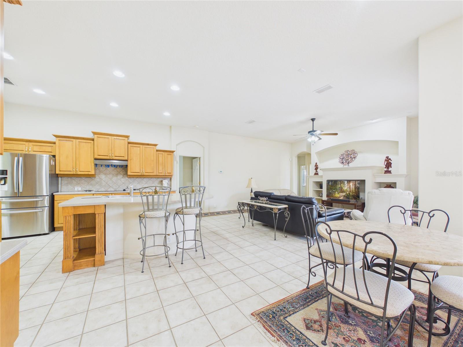 10207 ESTUARY DR