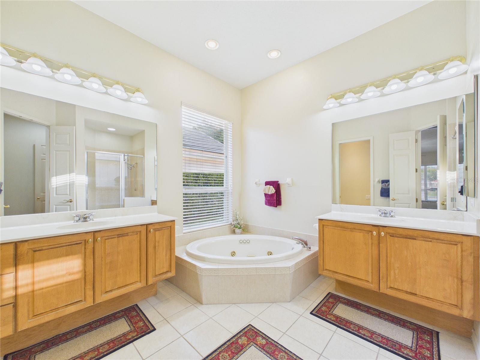 10207 ESTUARY DR