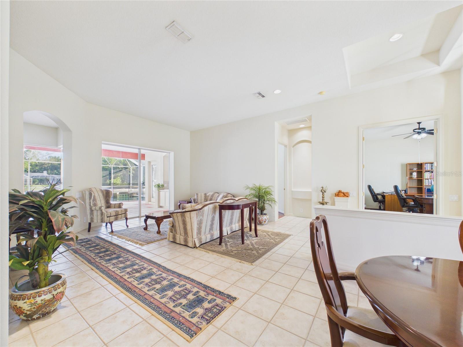 10207 ESTUARY DR