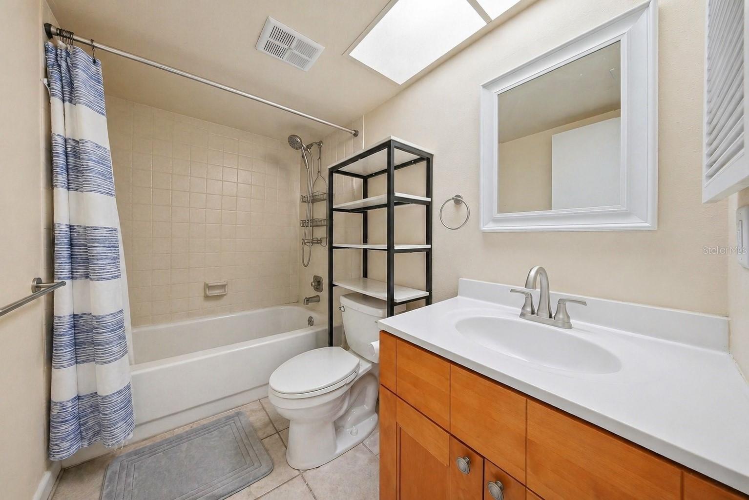 2617 BARKSDALE CT