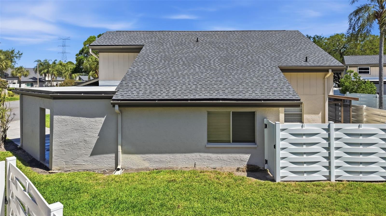 2617 BARKSDALE CT