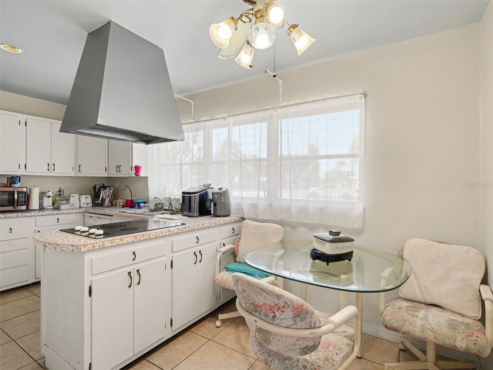 3103 BAYSHORE GARDENS PKWY