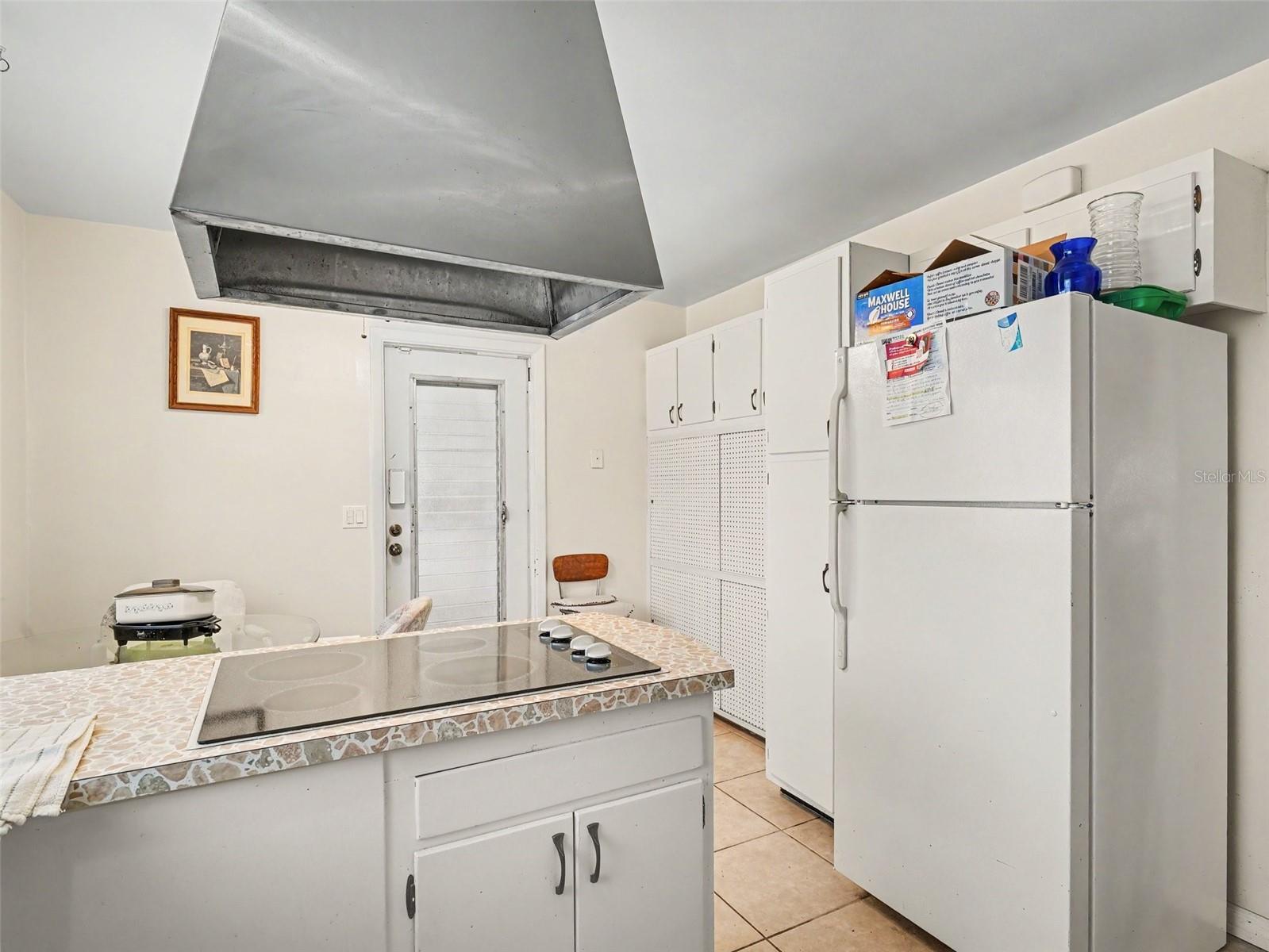 3103 BAYSHORE GARDENS PKWY