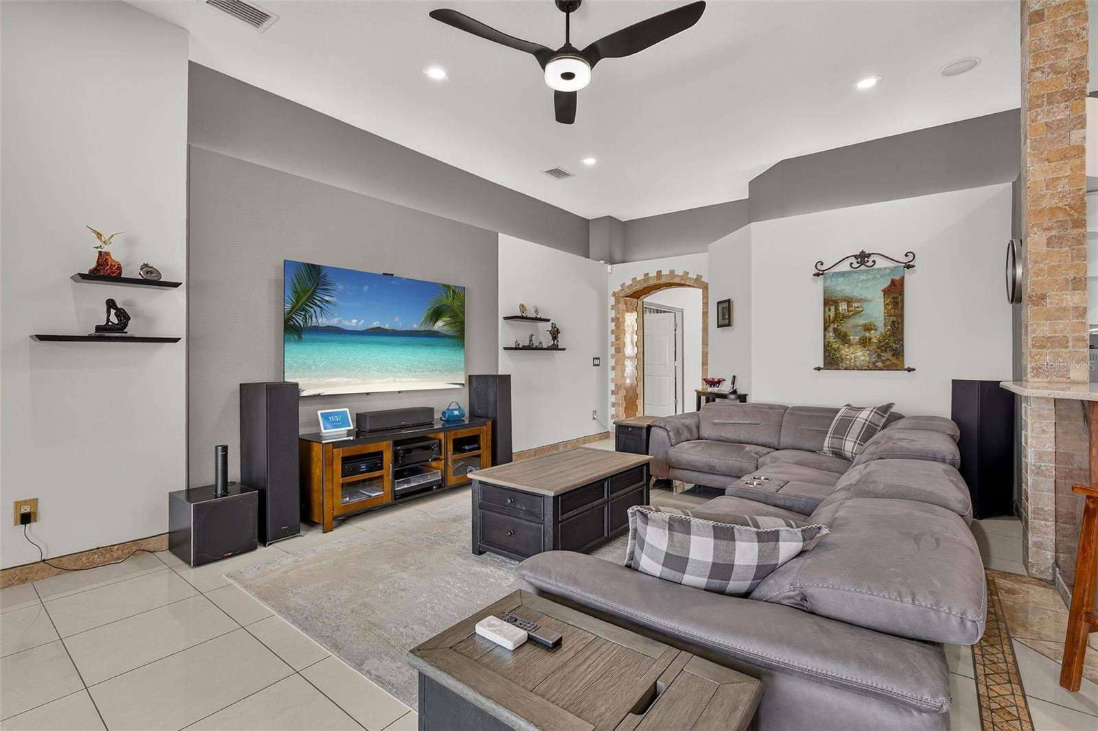 30524 LANESBOROUGH CIR