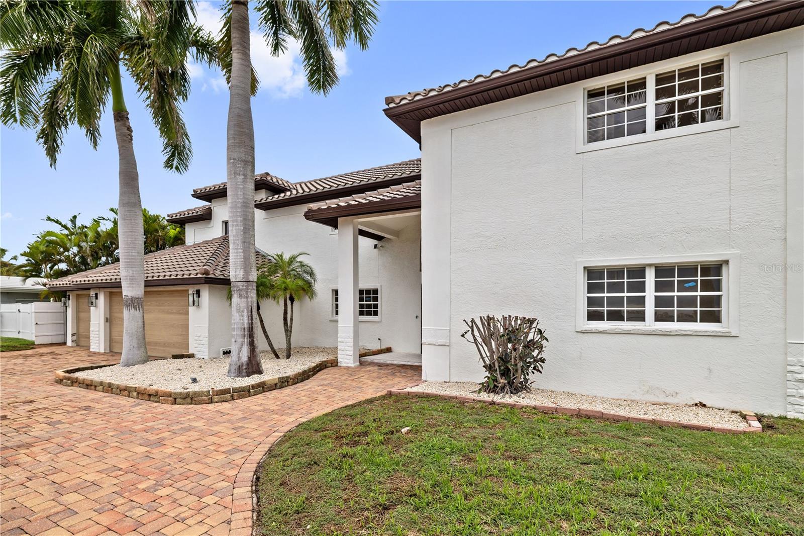 423 55TH AVE