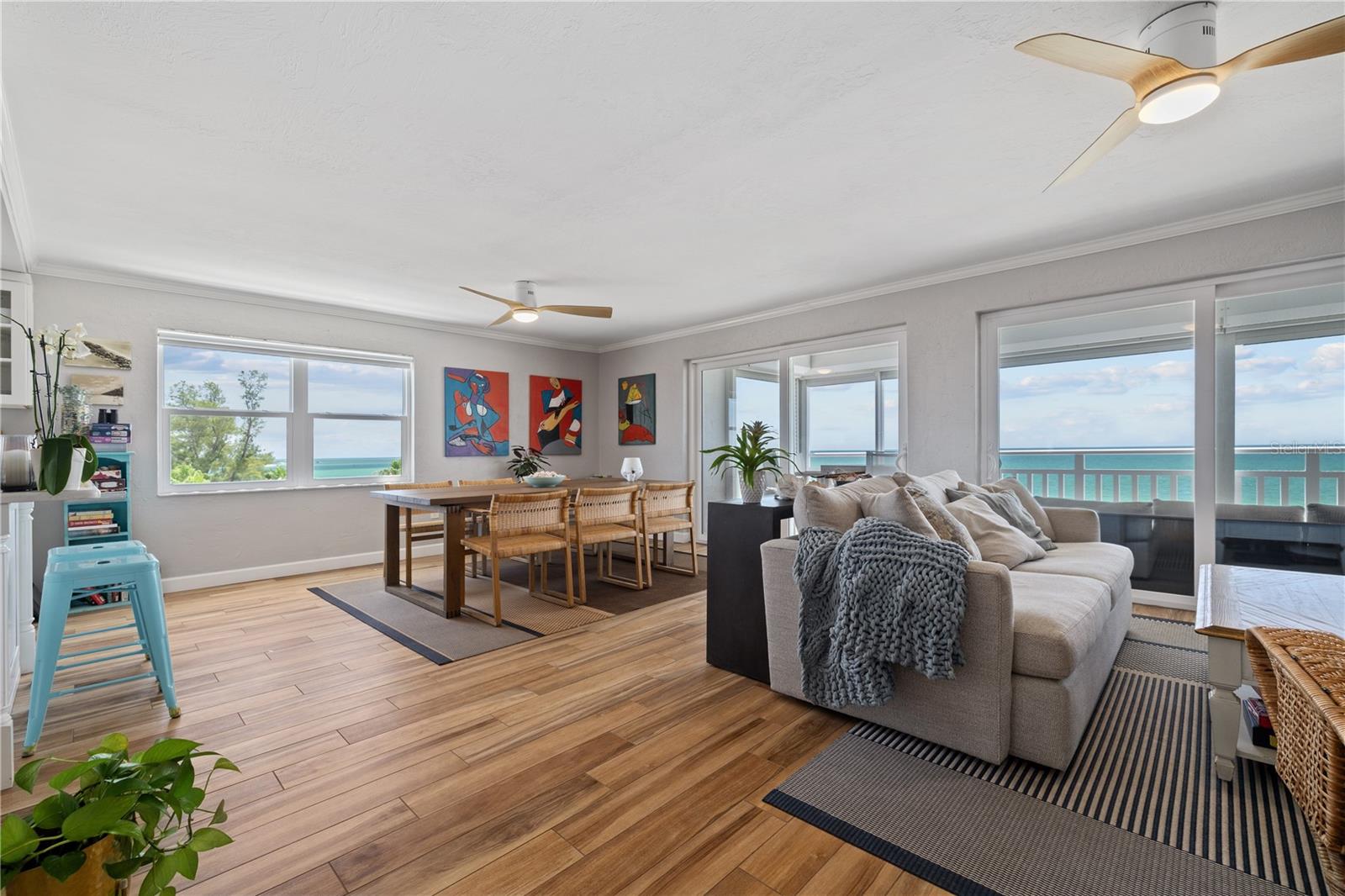 555 GULF WAY #6S