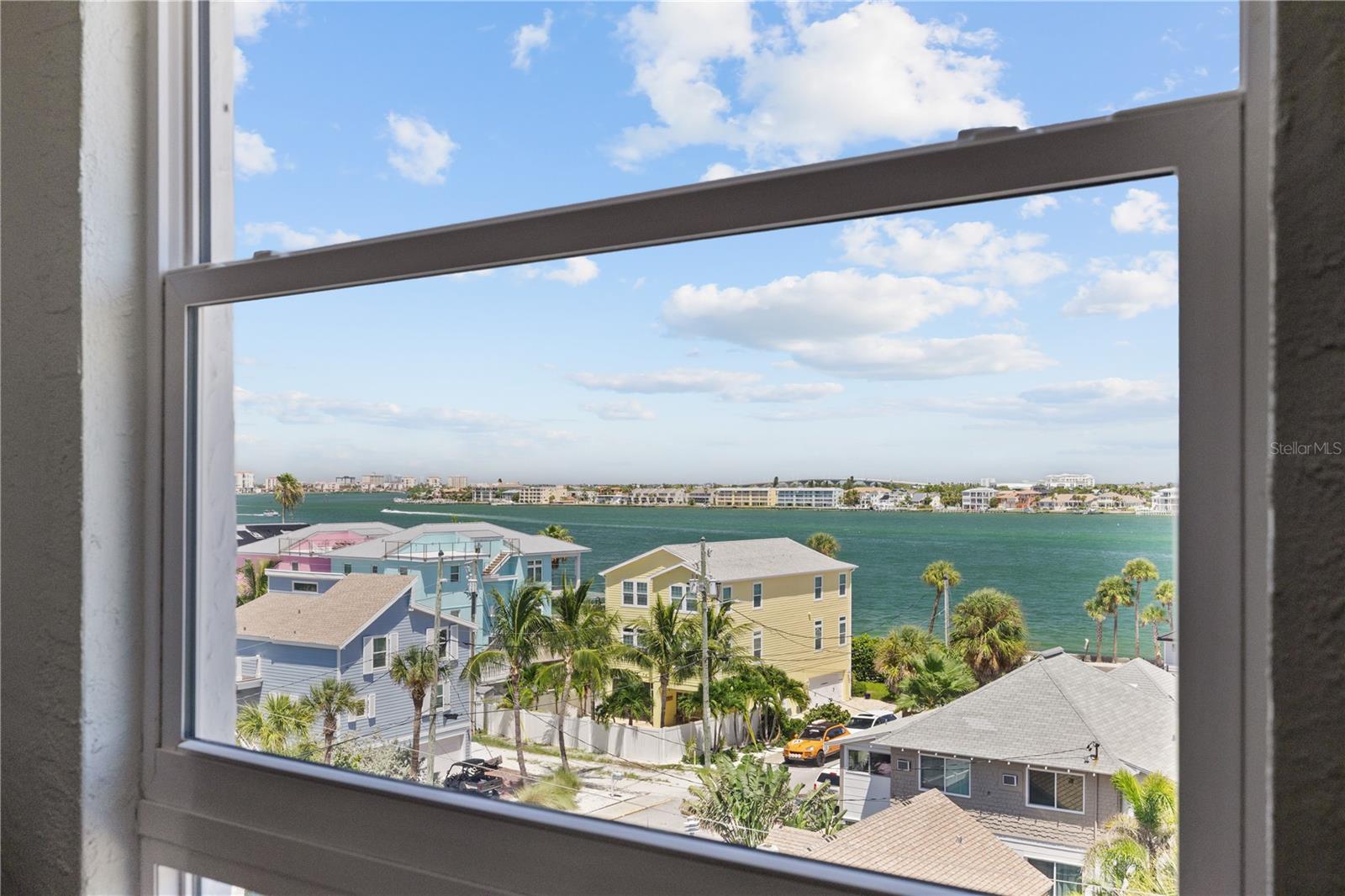 555 GULF WAY #6S