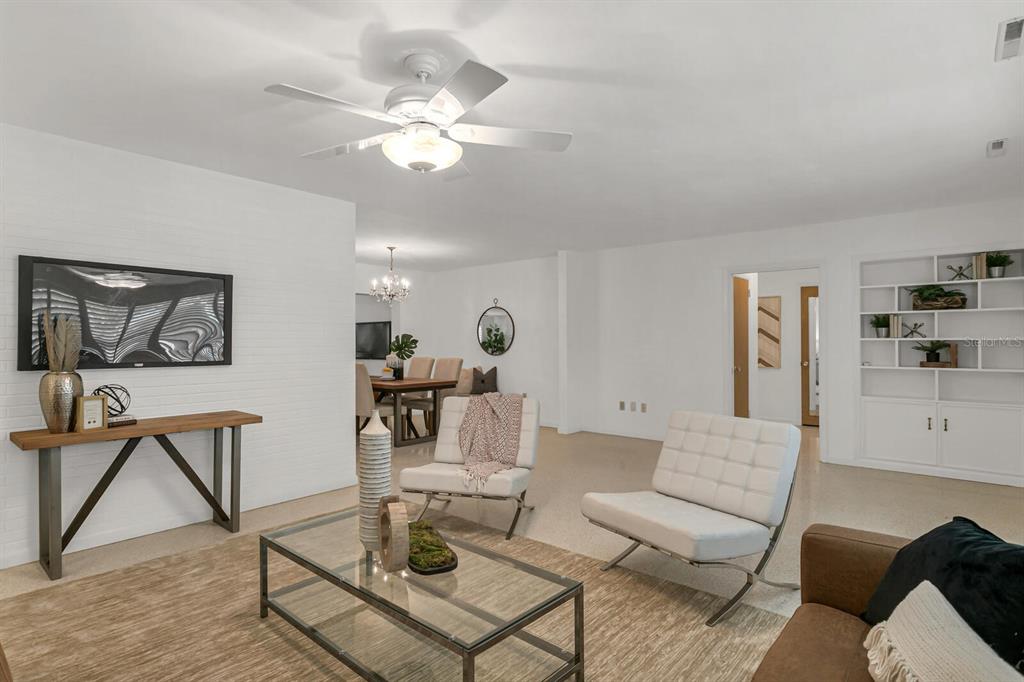 1762 EMERALD DRIVE