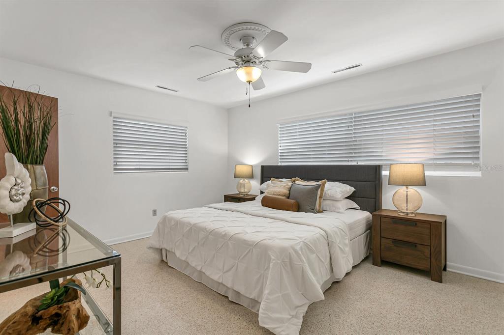 1762 EMERALD DRIVE