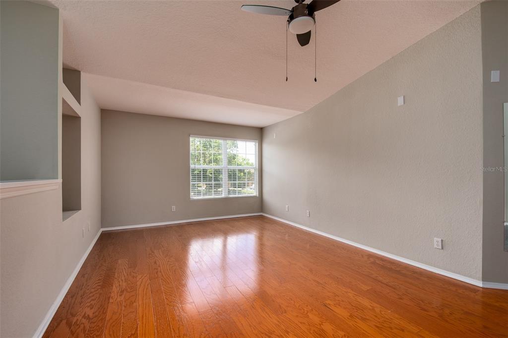 36027 DEER CREEK DRIVE Unit: 201