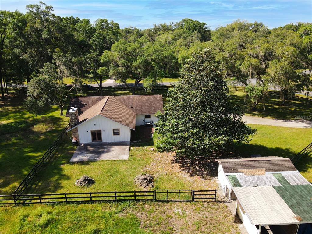42 LAKE WOOD CIRCLE