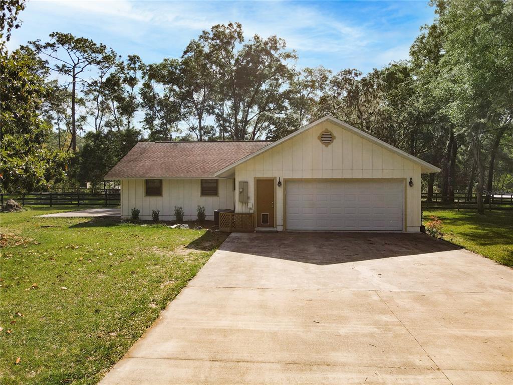 42 LAKE WOOD CIRCLE