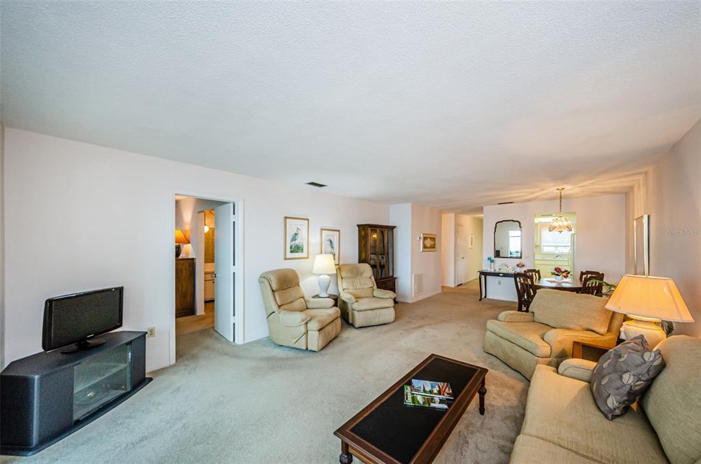7 DUNOON PLACE Unit: 212