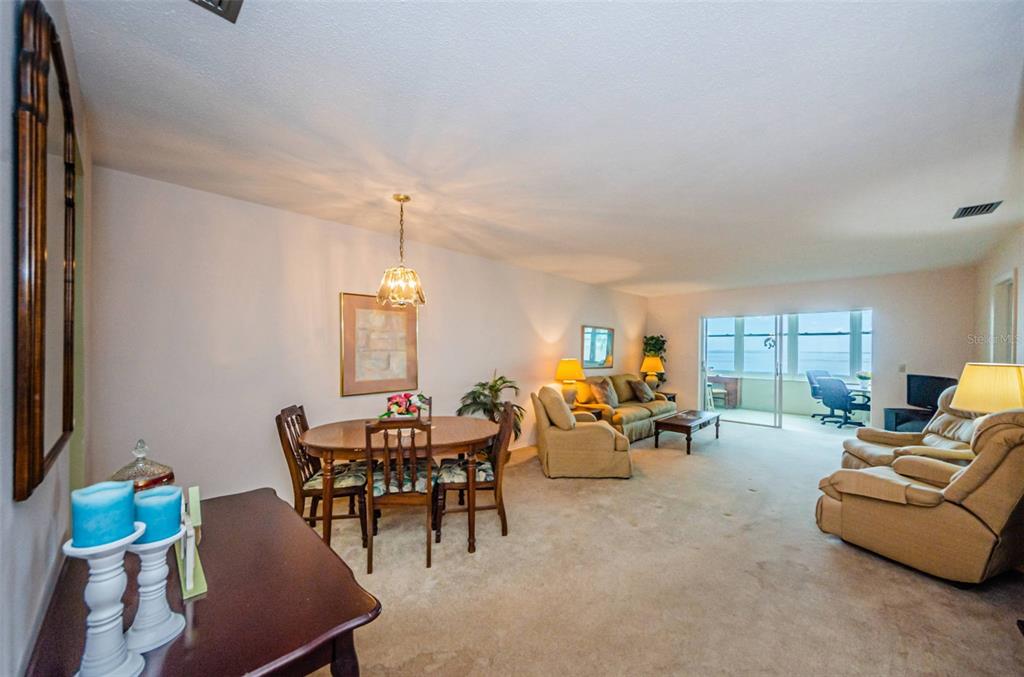 7 DUNOON PLACE Unit: 212
