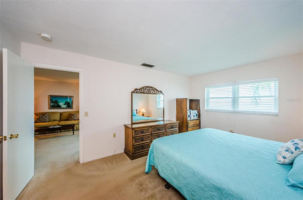 7 DUNOON PLACE Unit: 212