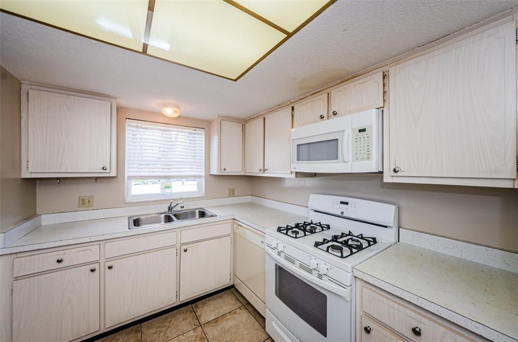 7 DUNOON PLACE Unit: 212