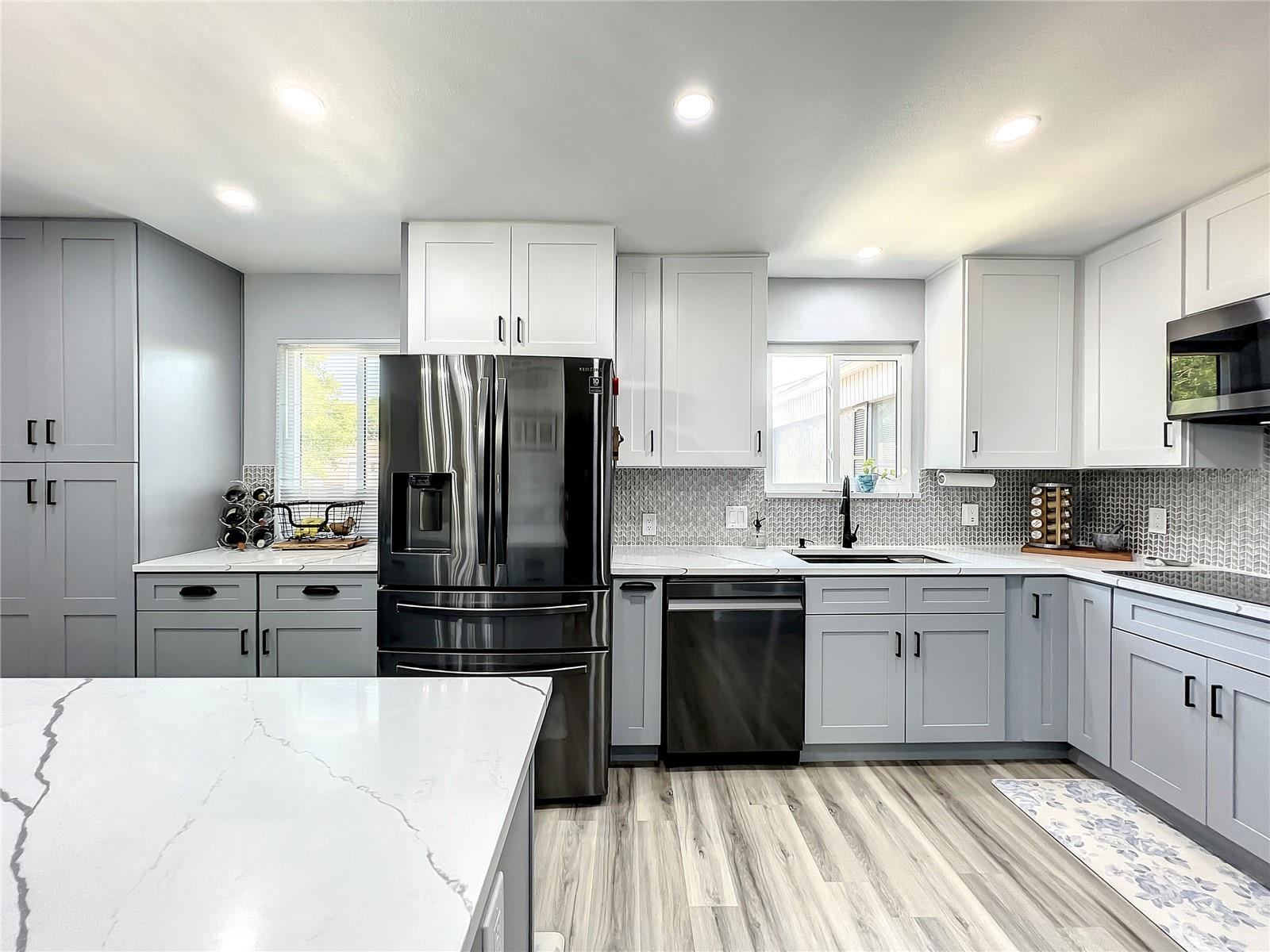 4042 CORTEZ DRIVE Unit: C