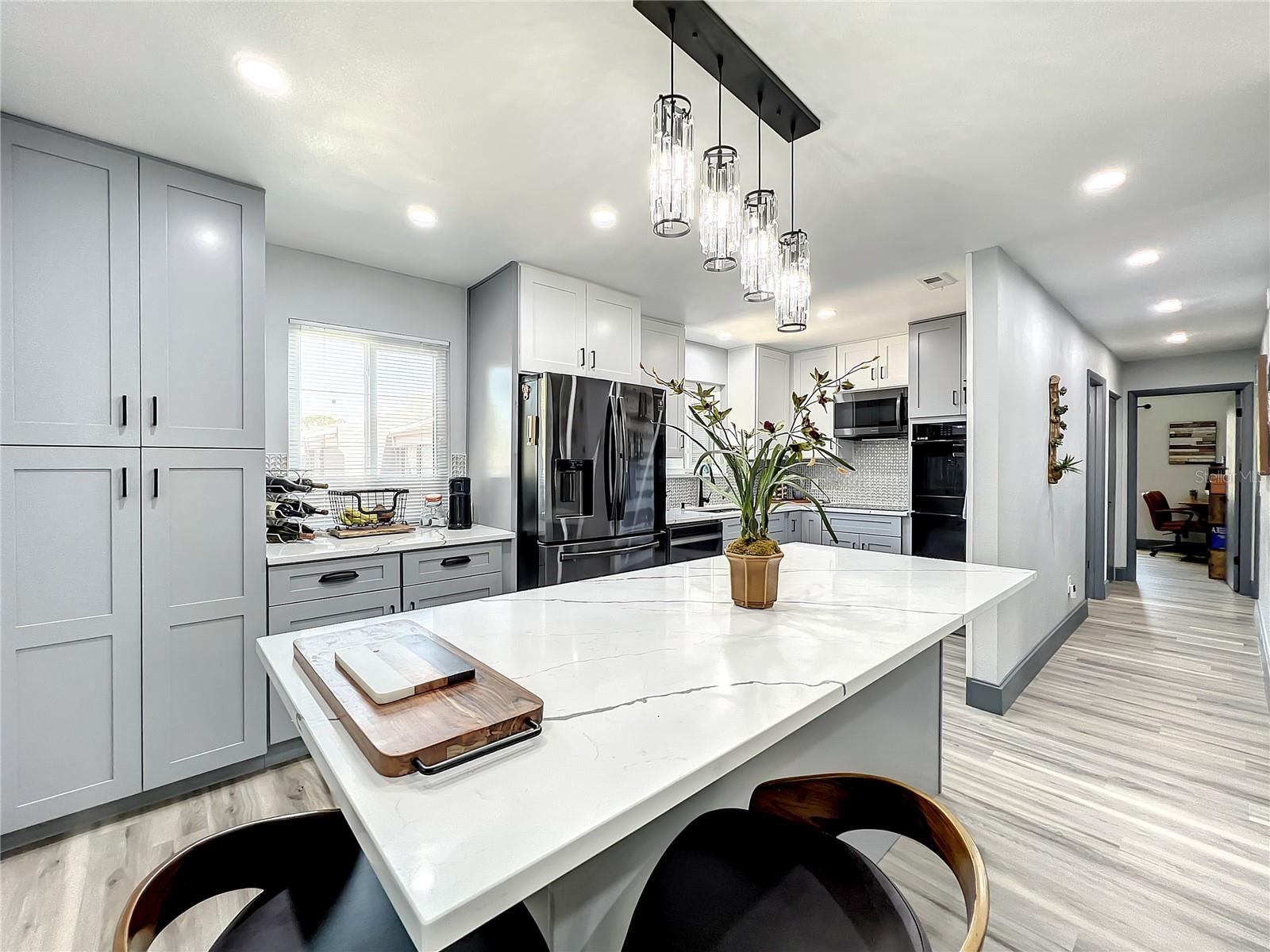4042 CORTEZ DRIVE Unit: C