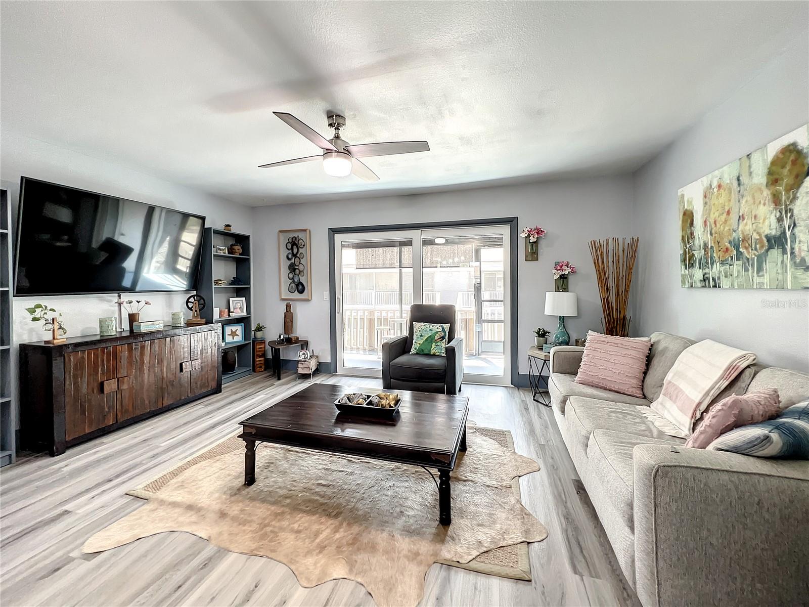 4042 CORTEZ DRIVE Unit: C
