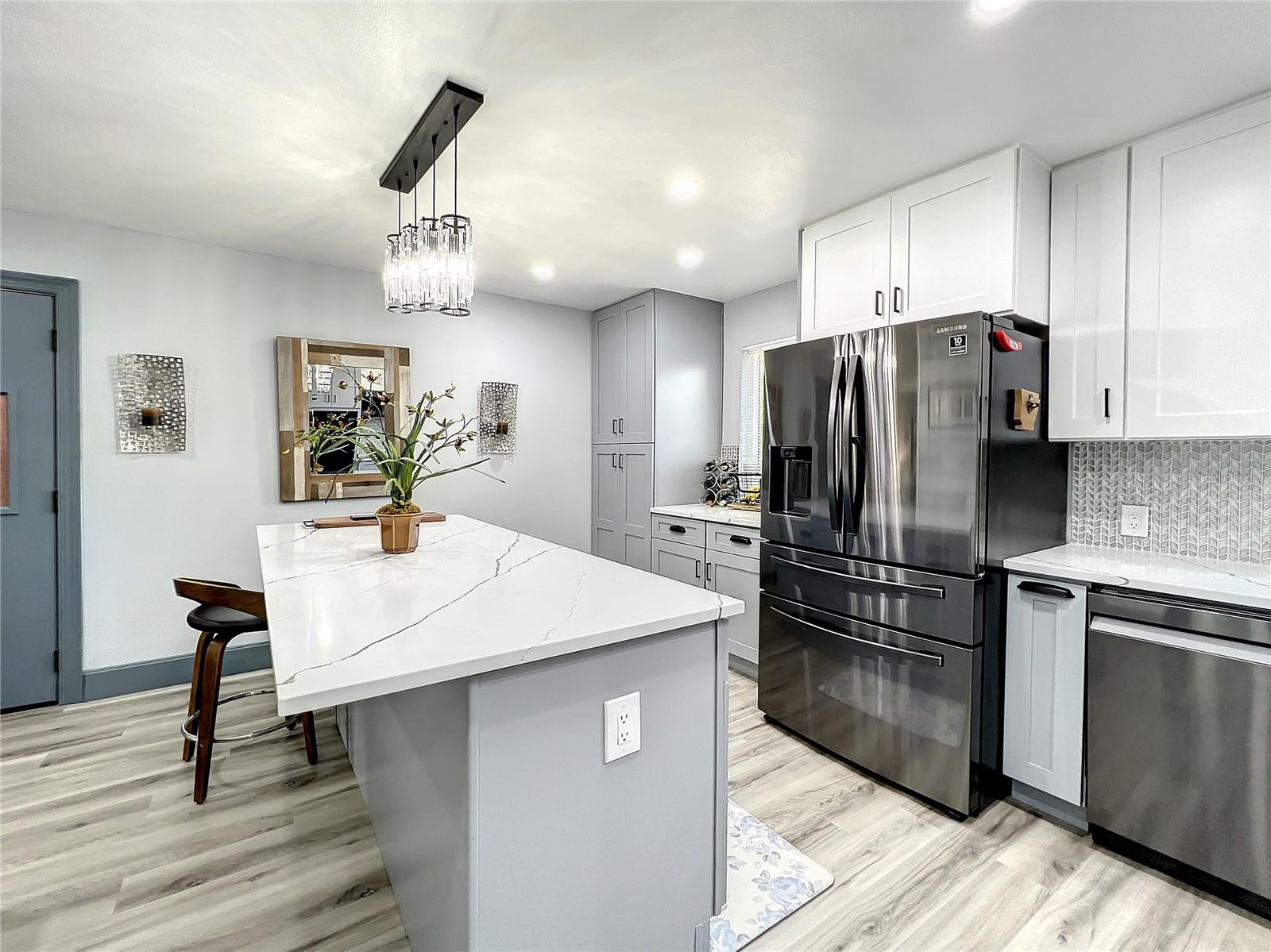 4042 CORTEZ DRIVE Unit: C