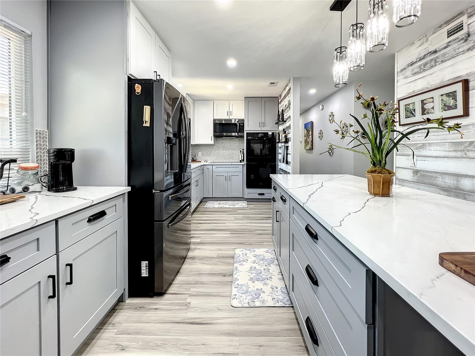 4042 CORTEZ DRIVE Unit: C
