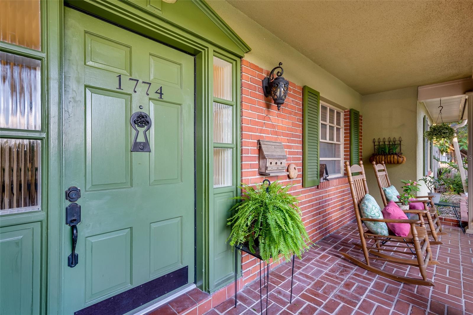 1774 BELLEAIR ROAD