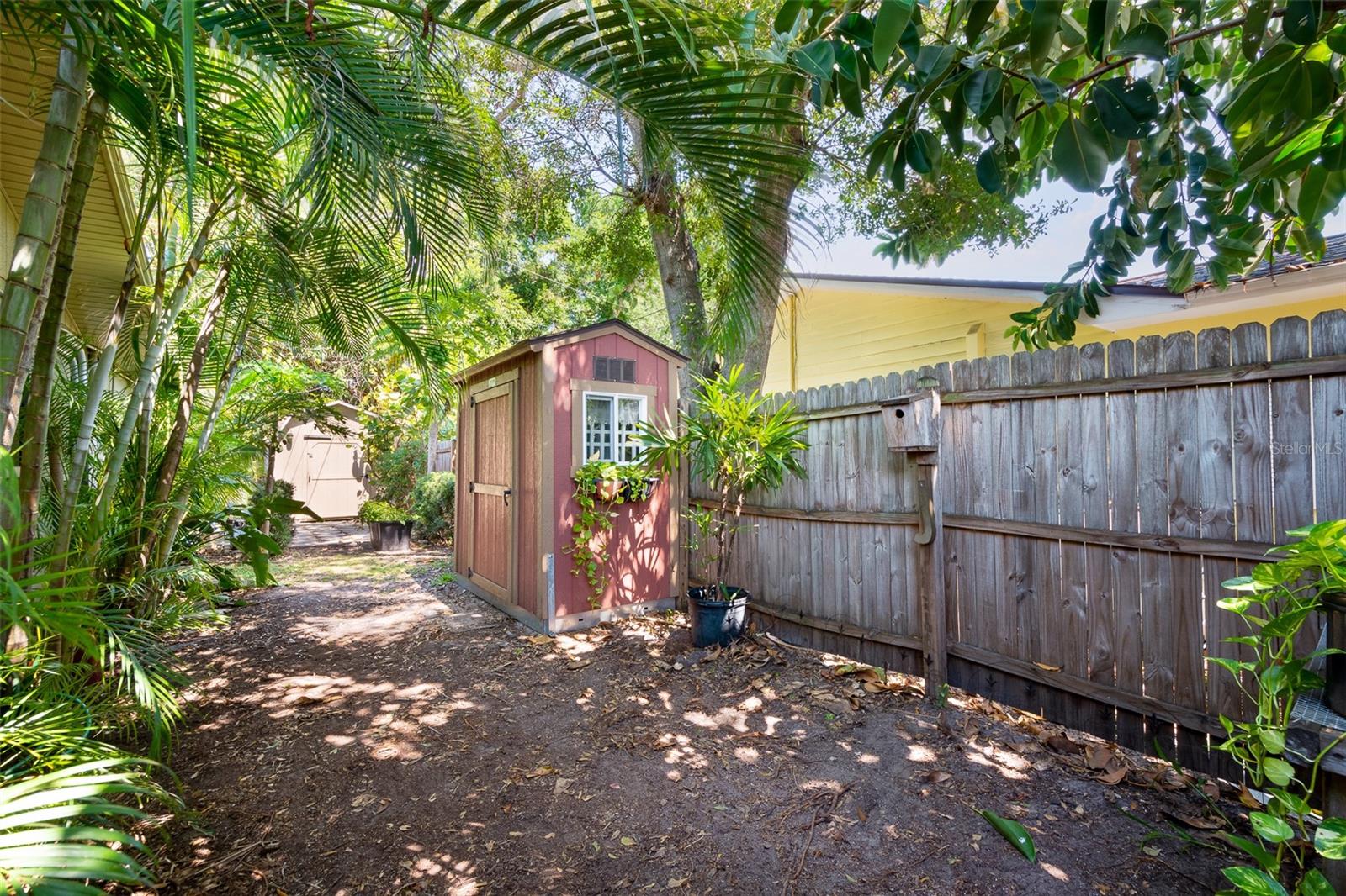 1774 BELLEAIR ROAD