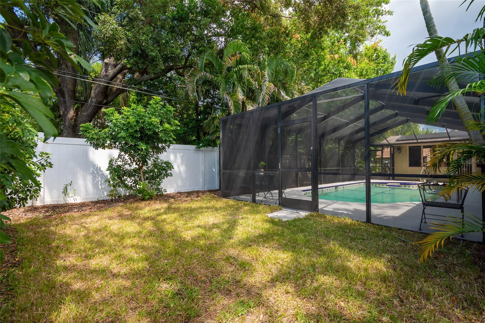 1774 BELLEAIR ROAD