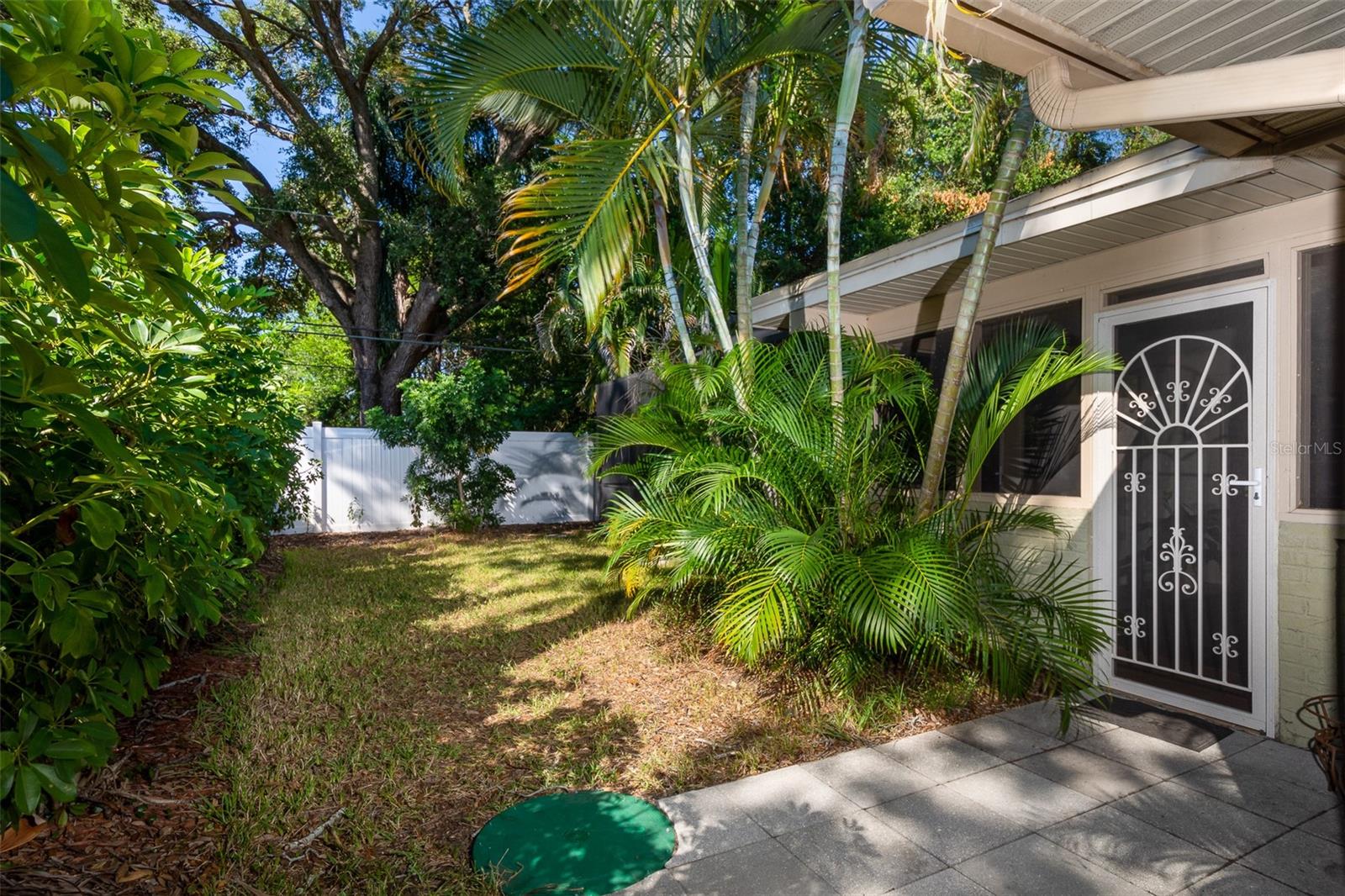 1774 BELLEAIR ROAD