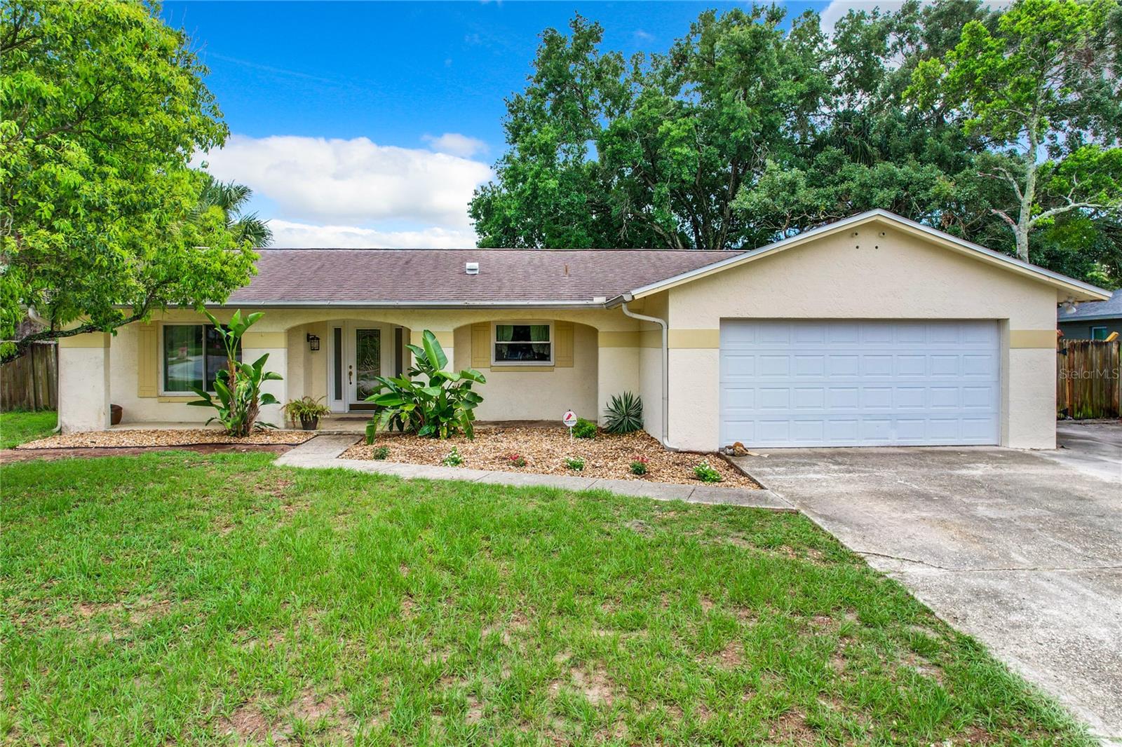 1501 AVALON BLVD