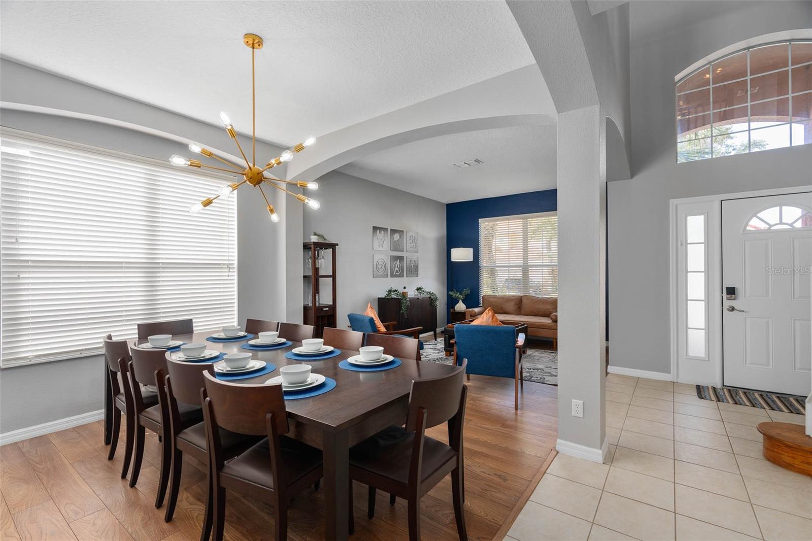 248 CARRERA AVE