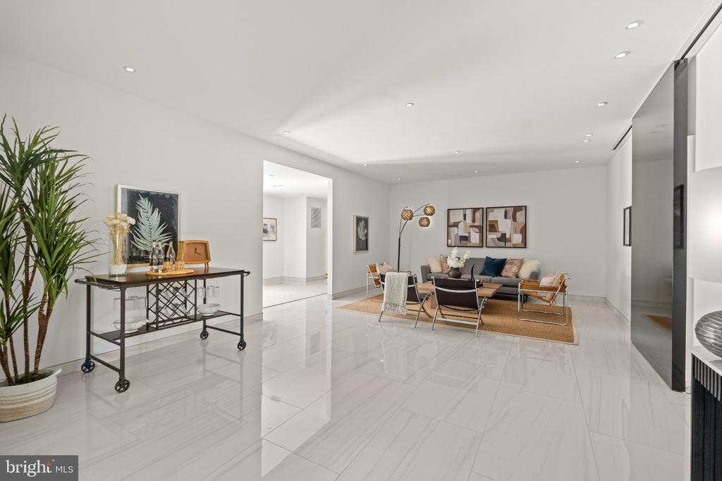 1545 BROOK HILL